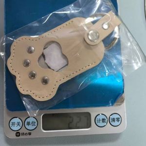 Multi-Function Cute PU Leather Keychain Accessory with <b>Pet</b> Hair Clip Photo Holder Bag Charm for Everyday Use - Product Image 4