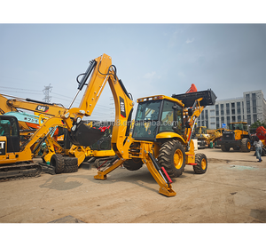 Chargeuse-pelleteuse <span class=keywords><strong>Caterpillar</strong></span> CAT420F d'<span class=keywords><strong>occasion</strong></span> en bon état, CAT420F avec fonction 4 en 1 et bras télescopique - Product Image 4