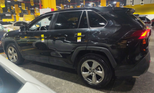 <span class=keywords><strong>RAV4</strong></span> d'occasion en bon état, 54 800 km, RAV <span class=keywords><strong>4</strong></span> <span class=keywords><strong>hybride</strong></span> E Plus 2021, version Pro E+, traction avant, 2 <span class=keywords><strong>roues</strong></span> <span class=keywords><strong>motrices</strong></span>, modèle 2021 - Product Image 3