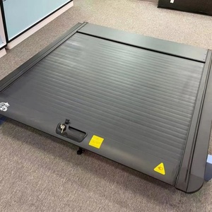 Couverture de benne de camionnette rigide rétractable à trois plis, accessoires de camionnette imperméables pour Mitsubishi Triton Strada 2014-2019 - Product Image 2