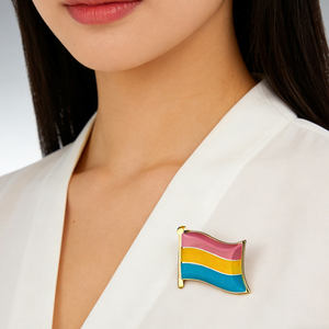 Haute qualité coloré drapeau broches en gros Gay lesbienne décorer Badge personnalisé fierté Lgbt broche métal émail arc-en-ciel épinglette - Product Image 2