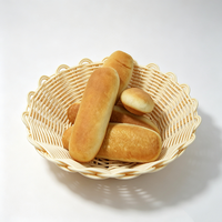 Panier de rangement pour fruits, pain et collations en rotin PP tressé artisanal beige à bords festonnés, de qualité alimentaire, imperméable et sur mesure