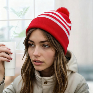 2025 Mũ Crochet dệt kim trong phong cách màu đỏ và trắng hoàn hảo mặc <span class=keywords><strong>Beanie</strong></span> trong halloween cho cả nam giới và phụ nữ - Product Image 4