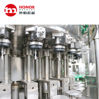 Machine à sertir de remplissage de canettes de boisson gazeuse en aluminium de type linéaire à bon prix