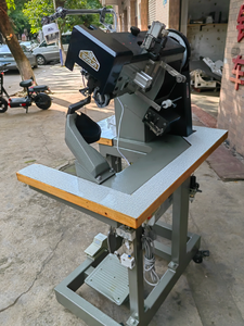 Máquina de aguja superior para zapatos informales, línea de marcador de zapatos Overlock con Motor para coser zapatos de cuero grueso, equipo de fabricación de zapatos - Product Image 4