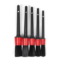 Lot de 5 brosses de detailing automobile en nylon pour le nettoyage et l'entretien des véhicules