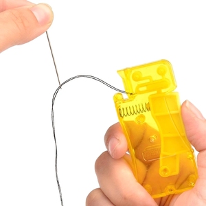 Enhebrador Automático <span class=keywords><strong>de</strong></span> Agujas para el Hogar, Herramienta DIY, Dispositivo para Máquina <span class=keywords><strong>de</strong></span> Coser Manual, Enhebrador Automático para Punto <span class=keywords><strong>de</strong></span> Cruz, Accesorios Domésticos al por Mayor - Product Image 1