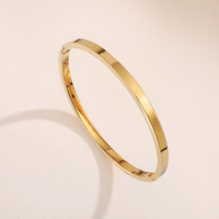 Charms Pulsera de acero inoxidable para mujer Joyería de moda que no se desvanece Regalos Pulseras Mujeres