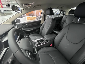 Autos Chery Arrizo <span class=keywords><strong>5</strong></span> Usados, 2018 <span class=keywords><strong>2019</strong></span>, 1.5L Manual/CVT, Sedán Familiar Económico de Gasolina, Tracción Delantera, Vehículos Usados de Segunda Mano con Volante a la Izquierda - Product Image 5