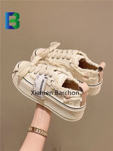 Barchon vente en gros Femme Tendance 2024 toile chaussures décontractées femmes plate-forme vulcanisée baskets - Product Image 6