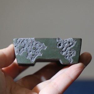 Maceta Miniatura Rectangular de Zisha, Hecha a Mano, Estilo Antiguo, Tallado en Piedra Taihu - Product Image 1