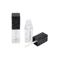 Vente en gros 4.5ml Base de brillant à lèvres transparente avec emballage personnalisé Tubes de baume à lèvres vides avec bouchon à vis Tubes de brillant à lèvres avec logo personnalisé