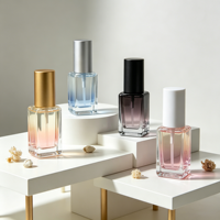 Flacon vide rectangulaire en verre transparent de 30 ml avec pulvérisateur à pompe et accessoires pour diffuseur à bâtonnets, idéal pour les huiles essentielles, lotions et parfums