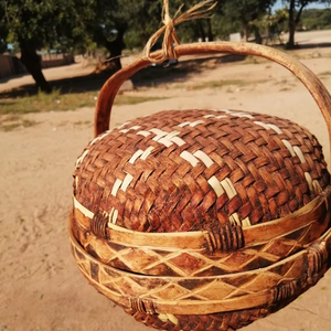 Cesta Decorativa de Bambú Tejida para Colgar en la Pared, Arte de Estilo Boho para Sala de Estar y Dormitorio - Product Image 1