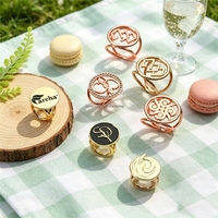 Broches en gros personnalisées avec logo, broches de luxe en perles pour femmes, accessoires de mode, prix d'usine