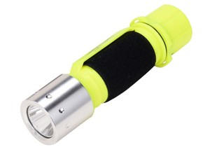 <span class=keywords><strong>Linterna</strong></span> de <span class=keywords><strong>Buceo</strong></span> LED T6 de 1000 Lúmenes, Recargable con Batería AAA, Cuerpo de Goma Impermeable IP68, para Camping y Emergencias - Product Image 1