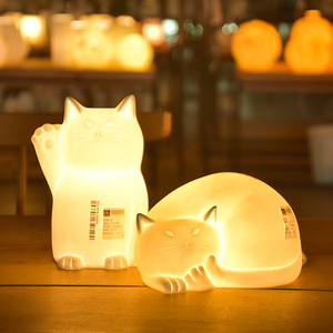 Đèn Bàn Hình Mèo Dễ Thương Đèn Ngủ Hình Động Vật Dễ Thương Biểu Tượng Tùy Chỉnh Đèn Bàn Thủ Công Bằng Gốm Hình Mèo Mờ - Product Image 3
