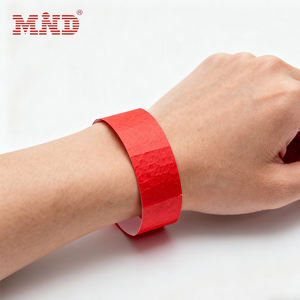 UHF <span class=keywords><strong>RFID</strong></span> sekali pakai kertas gelang Tag untuk tempat indah konser Rumah Sakit menampilkan kode unik - Product Image 1