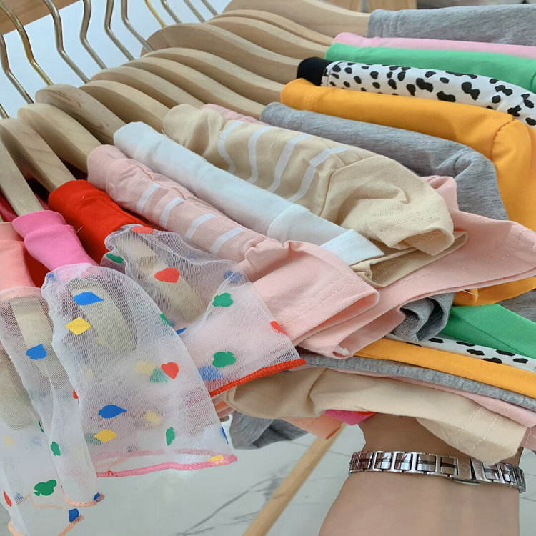 เพิ่ม WhatsApp 008615925974348