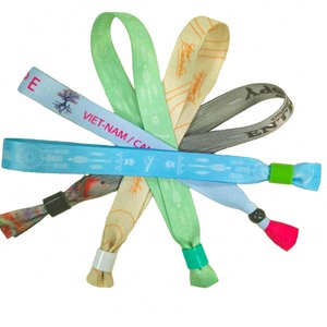 <span class=keywords><strong>Regali</strong></span> promozionali braccialetti da polso con logo stampato personalizzato braccialetti in poliestere - Product Image 3