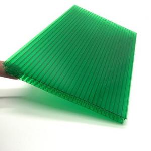 Nouveau panneau en plastique cristal 8mm Feuille de <span class=keywords><strong>polycarbonate</strong></span> cellulaire Feuille de <span class=keywords><strong>polycarbonate</strong></span> creuse - Product Image 4