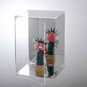 صندوق عرض أكريليك شفاف مخصص بباب أمامي قابل للفتح، علبة عرض منقوشة حسب الطلب للتماثيل والمقتنيات - Product Image 2