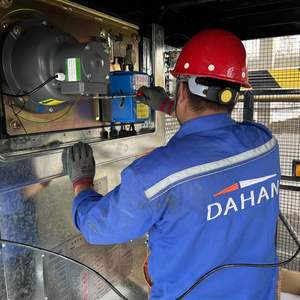 Treuil de construction à double cage Dahan SC100/100, vitesse de 0 à 30 m/min, hauteur maximale de 60 m, haute efficacité, capacité de charge nominale de 1000 kg - Product Image 5