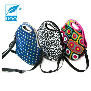 Sac à lunch en néoprène à rayures personnalisable UOO avec glacière isolée Logo personnalisé imperméable et durable et impression par sublimation - Product Image 3