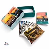 Jeu de cartes mémoire de voyage personnalisé 350 g/m² - Mélange de 50 villes - Jeu de société souvenir avec livret 6 langues et boîte cadeau rigide pour la vente au détail