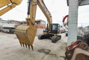 Excavadora de cadenas Caterpillar Cat 329D/329DL/329D2 usada de segunda mano de 29 toneladas - Product Image 6