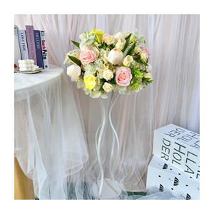 Arreglo de Rosas Artificiales en Forma de Bola, Estilo Champán Romántico y Soñador, Hecho a Mano para Centro de Mesa de Boda - Product Image 3