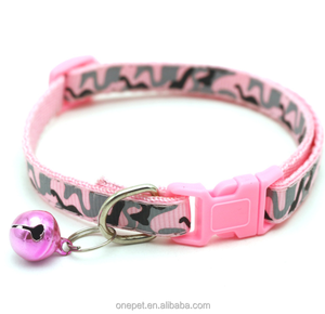 Promoción <span class=keywords><strong>Collar</strong></span> de gato a rayas 1,0 CM campana camuflaje personalizado <span class=keywords><strong>Collar</strong></span> de perro estilo encantador Aleación de plástico para fiestas al aire libre - Product Image 3