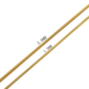 Cadena de Serpiente Redonda de Acero Inoxidable Pulido, Chapada en Oro - Product Image 6
