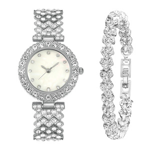Ensemble cadeau de montres à quartz de luxe pour femmes gravées, 2 pièces, or rose, pour clients d'entreprise, VIP, anniversaire, Nouvel An - Product Image 5