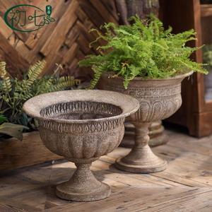 Maceta de hierro estilo retro europeo, con patas altas, estilo trofeo, jarrón decorativo para exteriores, para plantar en el hogar y el jardín. - Product Image 3