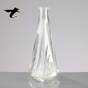 Botellas de Vidrio Transparente de Alta Calidad con Forma Personalizada, Tapón de Corcho, Capacidad de 700 ml y 750 ml para Brandy, Ron, <span class=keywords><strong>Tequila</strong></span>, Vodka, Ginebra y Bebidas Energéticas - Product Image 4