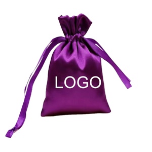Pochette en satin à cordon personnalisée avec logo imprimé, blanche, de luxe, pour perruques, extensions de cheveux, vêtements en soie, chaussures, cadeaux, emballage anti-poussière - Product Image 1