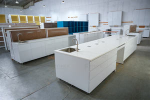 ไอเดียตกแต่งภายในร้านขายสัตว์เลี้ยง แมว สุนัข ชั้นวางสินค้า โคมไฟติดผนังรูปสัตว์ ชั้นวางโชว์สินค้าร้านขายสัตว์เลี้ยง - Product Image 5