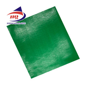 Pare-soleil imperméable en bâche rouge foncé de 100 g/m². - Product Image 2