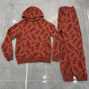 Tuta Sportiva Personalizzata con Logo Stampato su Tutta la Superficie, Set Due Pezzi con Felpa e Pantaloni, <span class=keywords><strong>Abbigliamento</strong></span> Streetwear Rust, Fornitori e Produttori di <span class=keywords><strong>Abbigliamento</strong></span> - Product Image 1