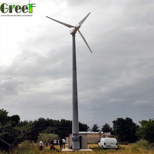 Sistema Híbrido Solar y Eólico de 20kW para Uso Doméstico con Control de Paso de Paso del Eje de la Turbina - Product Image 1