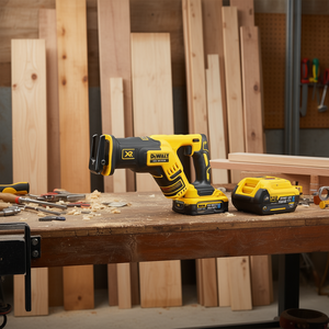 Sierra Recíproca Inalámbrica DeWalt 18V XR con Batería de Iones de Litio Incluida - Product Image 2