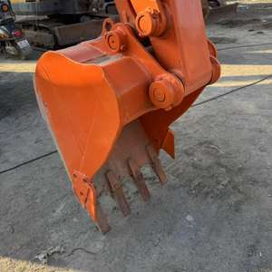 Nouveau prix pour l'excavatrice hydraulique sur chenilles Hitachi zx55ur d'occasion en bon état adaptée au creusement de construction/agriculture - Product Image 6