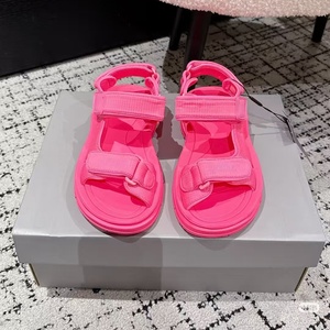 High-quality Luxury Designer Flat <b>Sandals</b> Anti-slip and Breathable Sandales Femme Custom Women's Summer <b>Sandals</b> - Product Image 4