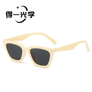 Square <b>Sunglasses</b> Black Frame Pc Lens Uv400 Protection For Women Outings Cycling Driving - Product Image 4