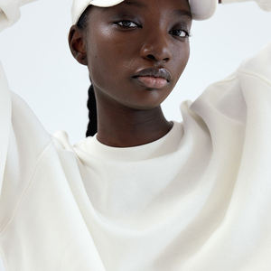 Venta al por mayor sudaderas mujeres Premium Logo cuello redondo sudaderas 100% algodón de gran tamaño mujeres sudadera OEM fabricación - Product Image 2