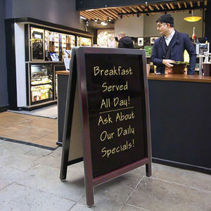 Support en bois à cadre à la mode avec <span class=keywords><strong>tableau</strong></span> magnétique noir <span class=keywords><strong>tableau</strong></span> d'écriture facile pour le marché de l'hôtel et les panneaux de trottoir - Product Image 6