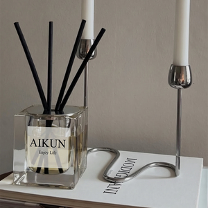 Diffuseur de parfum en cire de soja naturelle de qualité supérieure personnalisé par AIKUN, ensemble de bougies parfumées pour la maison, la salle de bain, la chambre à coucher, le spa - Product Image 3