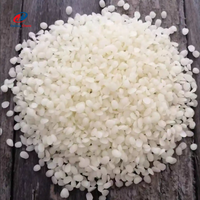 Prix bas approvisionnement bougie flocons de cire de soja granulés de cire de soja bougies de soja cire avec fournisseur chinois