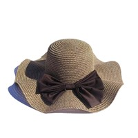 Chapeau de paille d'été Arc pour femmes Écran de mode fait à la main Tricoté Warp Large Brim Wave Beach